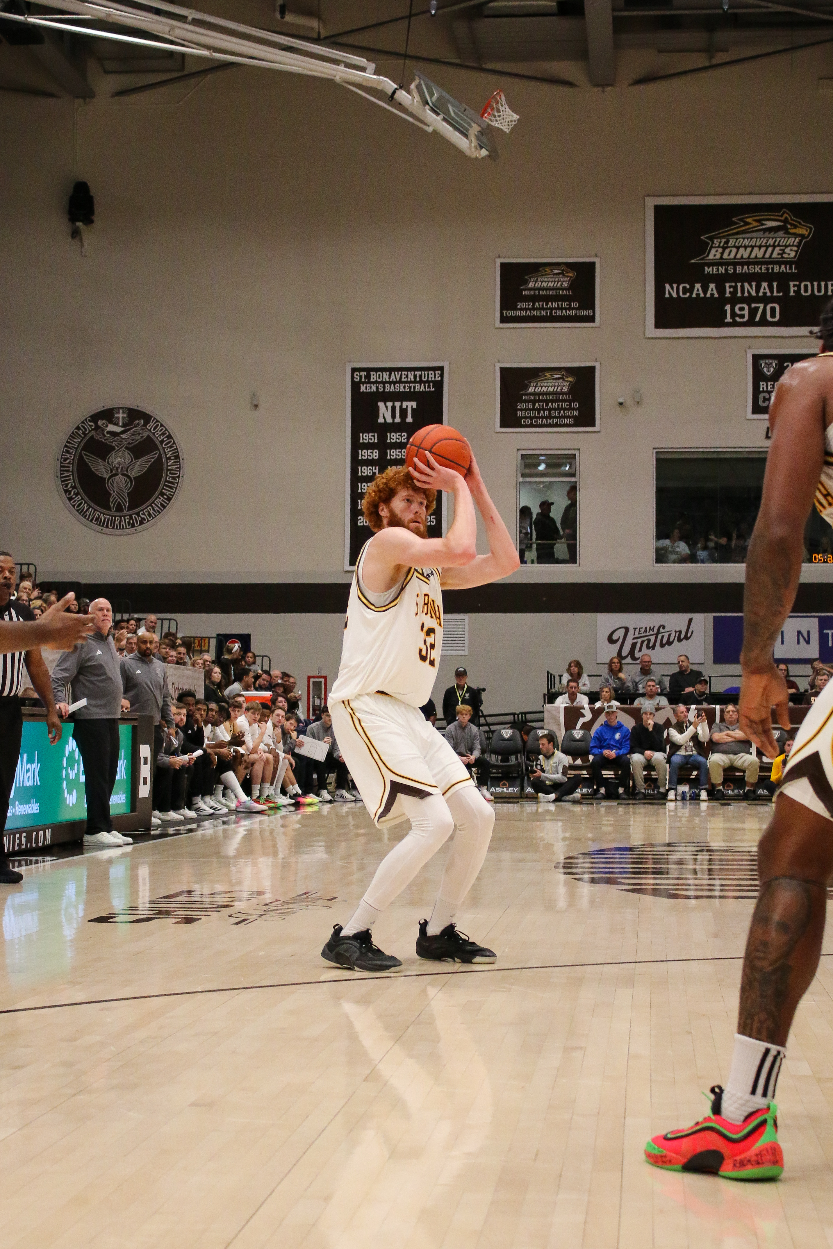 St. Bonaventure Visits Undefeated Buffalo