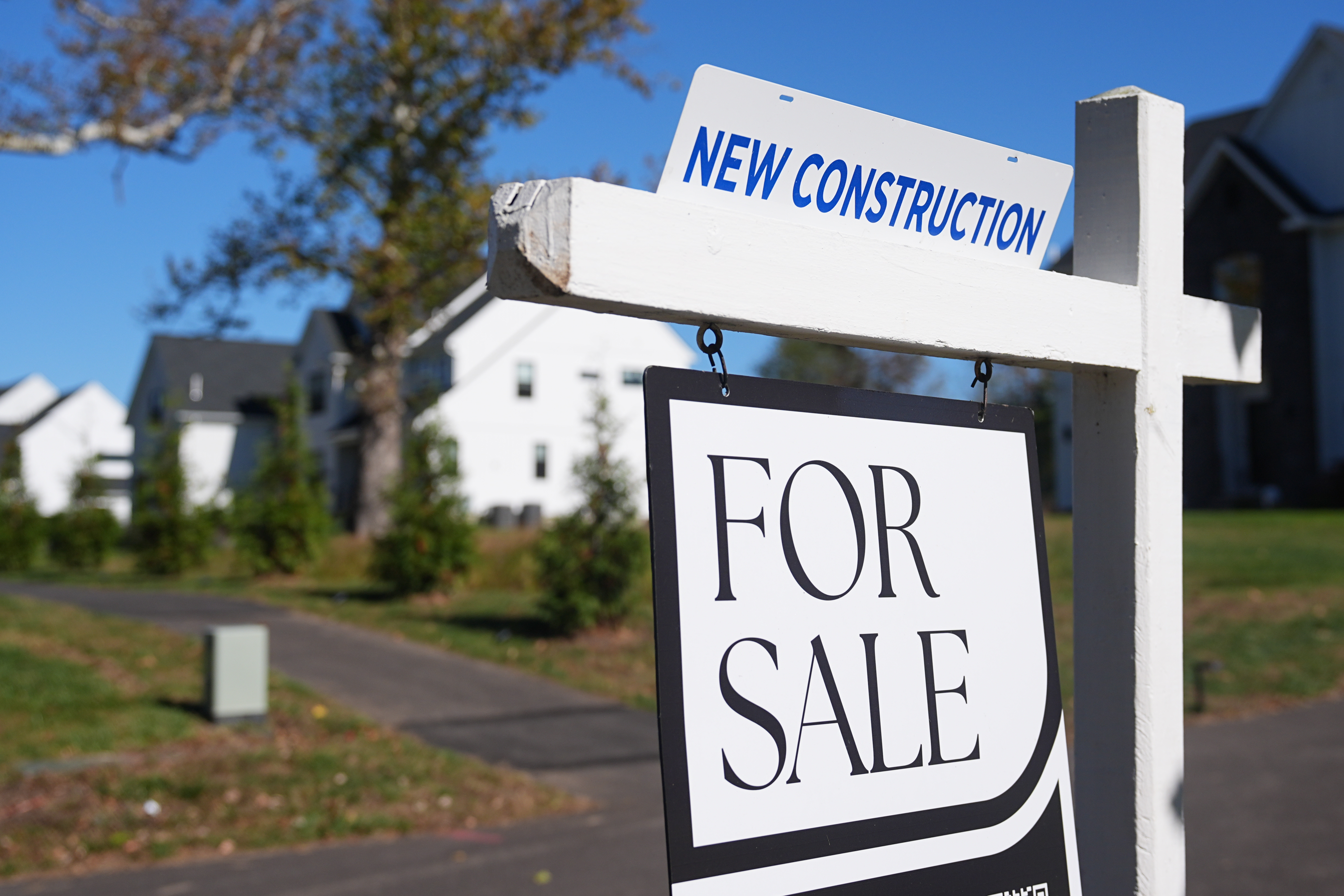 Single Gen Z women outpace Gen Z men to homeownership despite overall decline in first-time buyers